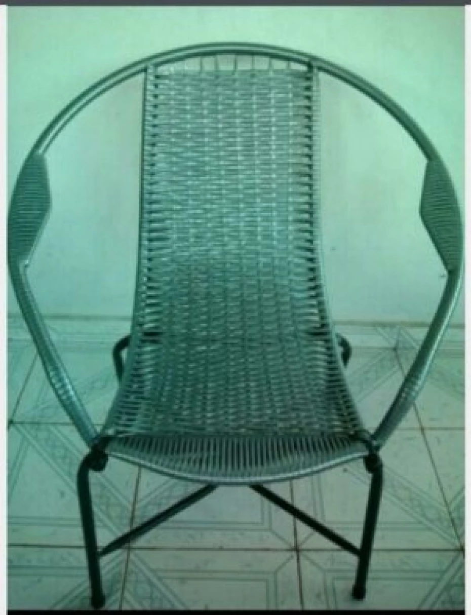 Foto 208:  — Reforma de Móveis em Junco Sintético e Cadeiras de Palhinha Natural Sintético Ariel