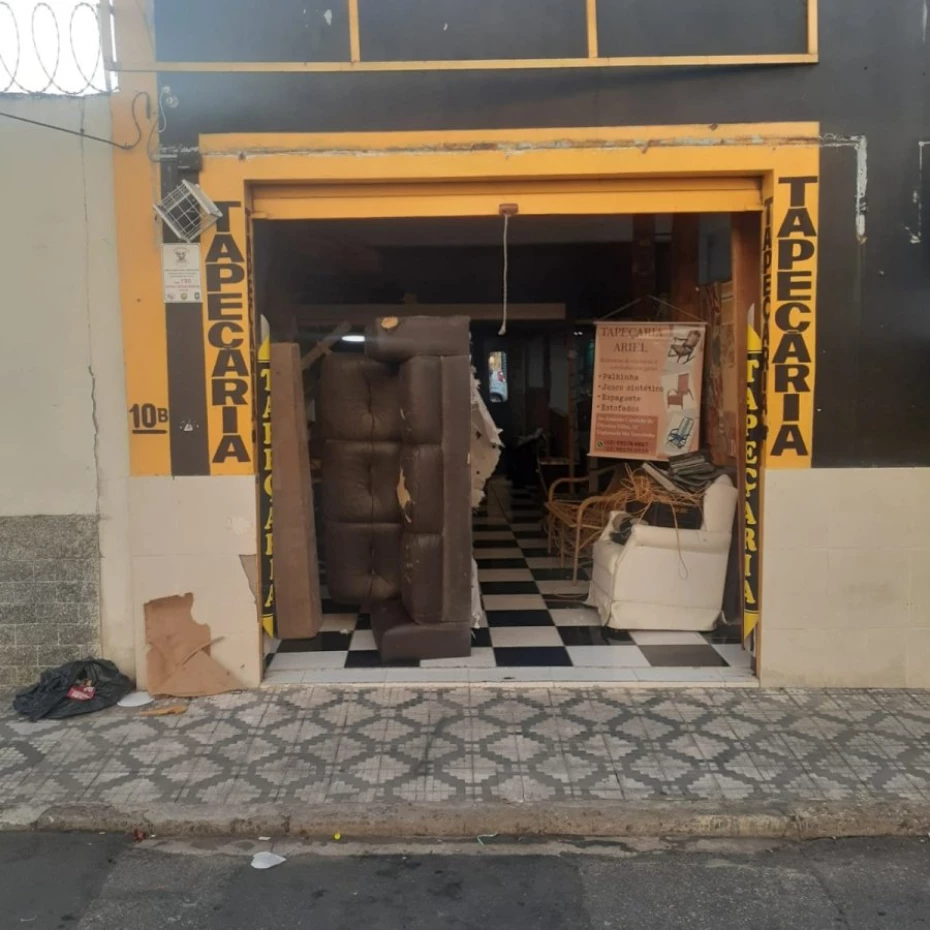 Foto 51:  — Reforma de Móveis em Junco Sintético e Cadeiras de Palhinha Natural Sintético Ariel